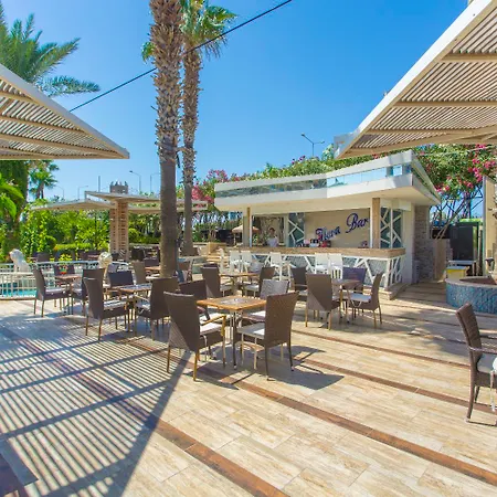 Club Doganay Hotell