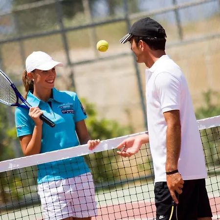 بيتش كلوب دوغاناي - شامل كليًا 5* كوناكلي