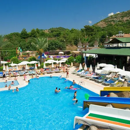 بيتش كلوب دوغاناي - شامل كليًا فندق