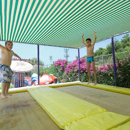 بيتش كلوب دوغاناي - شامل كليًا