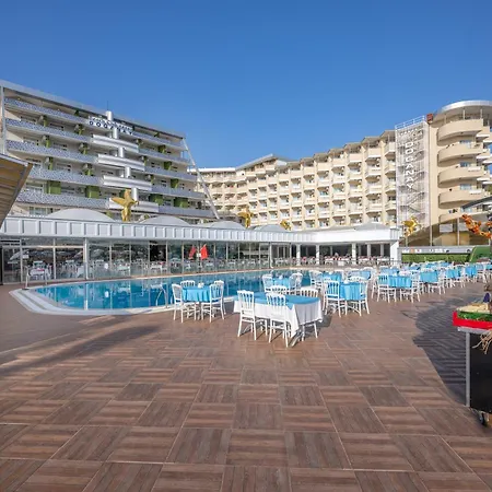 بيتش كلوب دوغاناي - شامل كليًا فندق 5*