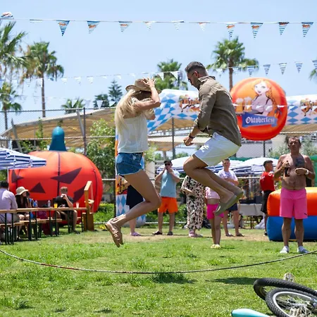 Hotel Club Doganay Konaklı